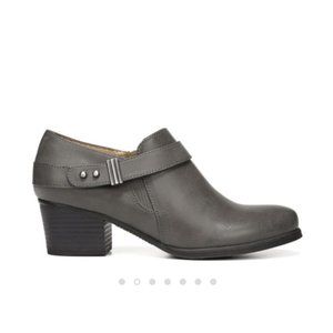 Naturalizer Soul Chaylee Ankle Boots Size 9